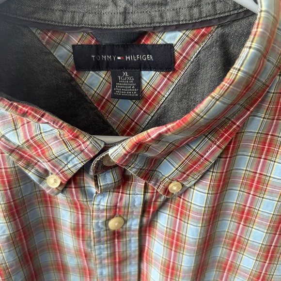 Tommy Hilfiger Red and Blue Casual Button Down Shirt size XL - Picture 7 of 7
